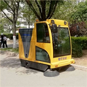 選購電動掃地機(jī)之前需要了解什么 選購電動掃地機(jī)之前需要了解什么