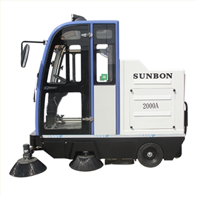 電動清掃車低碳環(huán)保深受歡迎 電動清掃車低碳環(huán)保深受歡迎