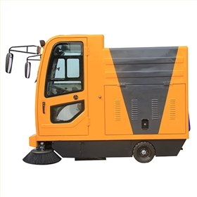 全封閉電動(dòng)駕駛掃地車(chē) 全封閉電動(dòng)駕駛掃地車(chē)