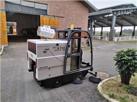 廠區(qū)掃地車的優(yōu)點(diǎn) 廠區(qū)掃地車的優(yōu)點(diǎn)