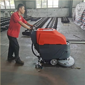 關(guān)于駕駛式洗地機(jī)的市場分析 關(guān)于駕駛式洗地機(jī)的市場分析