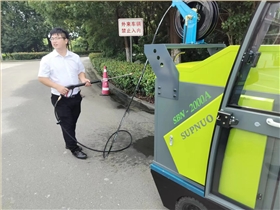 電動(dòng)掃地車選購指南：輕松清潔，提升效率 