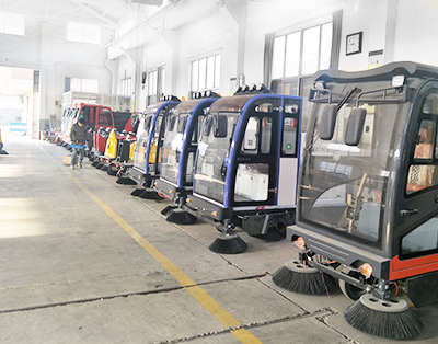 選購(gòu)電動(dòng)掃地車重口碑重質(zhì)量 選購(gòu)電動(dòng)掃地車重口碑重質(zhì)量