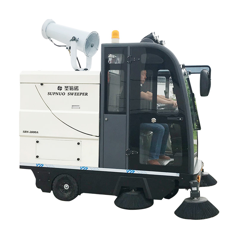 工業(yè)清掃車操作誤區(qū)如何避免 工業(yè)清掃車操作誤區(qū)如何避免