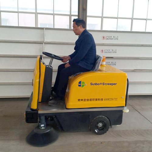 電動(dòng)掃地車(chē) 電動(dòng)掃地車(chē)