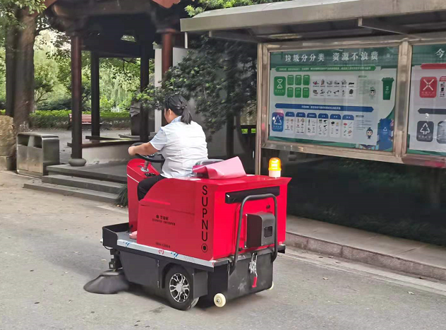 什么因素會影響掃地機(jī)設(shè)備的價格