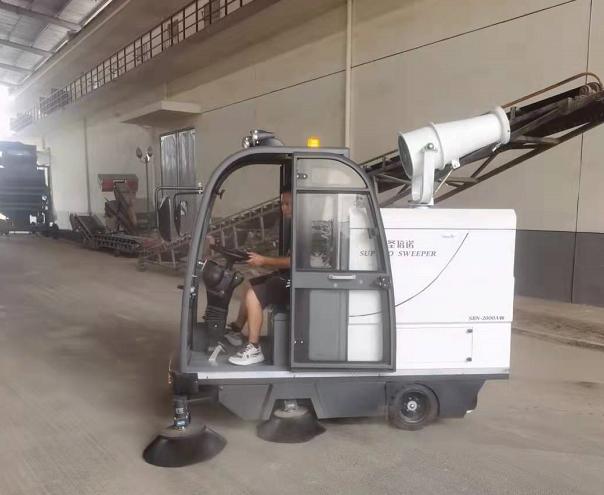 電動(dòng)掃地車