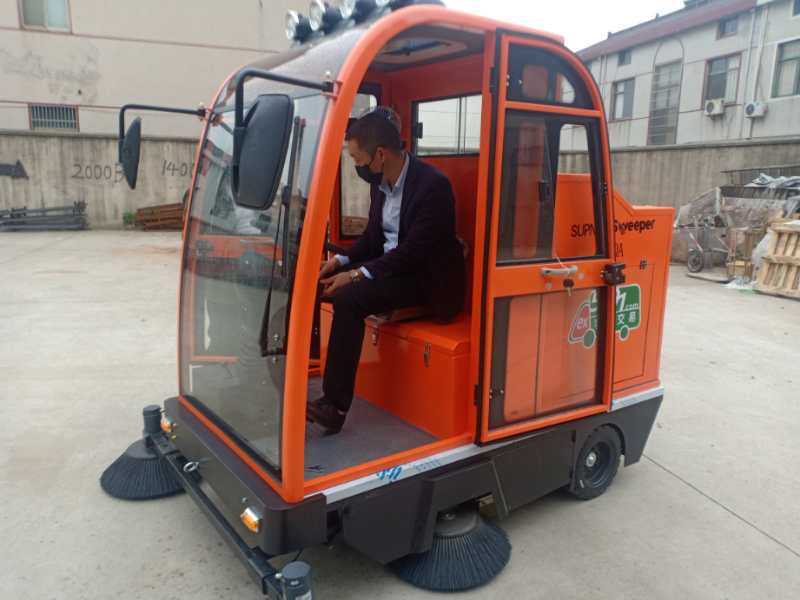 電動掃地機(jī)功能以及購買建議 電動掃地機(jī)功能以及購買建議