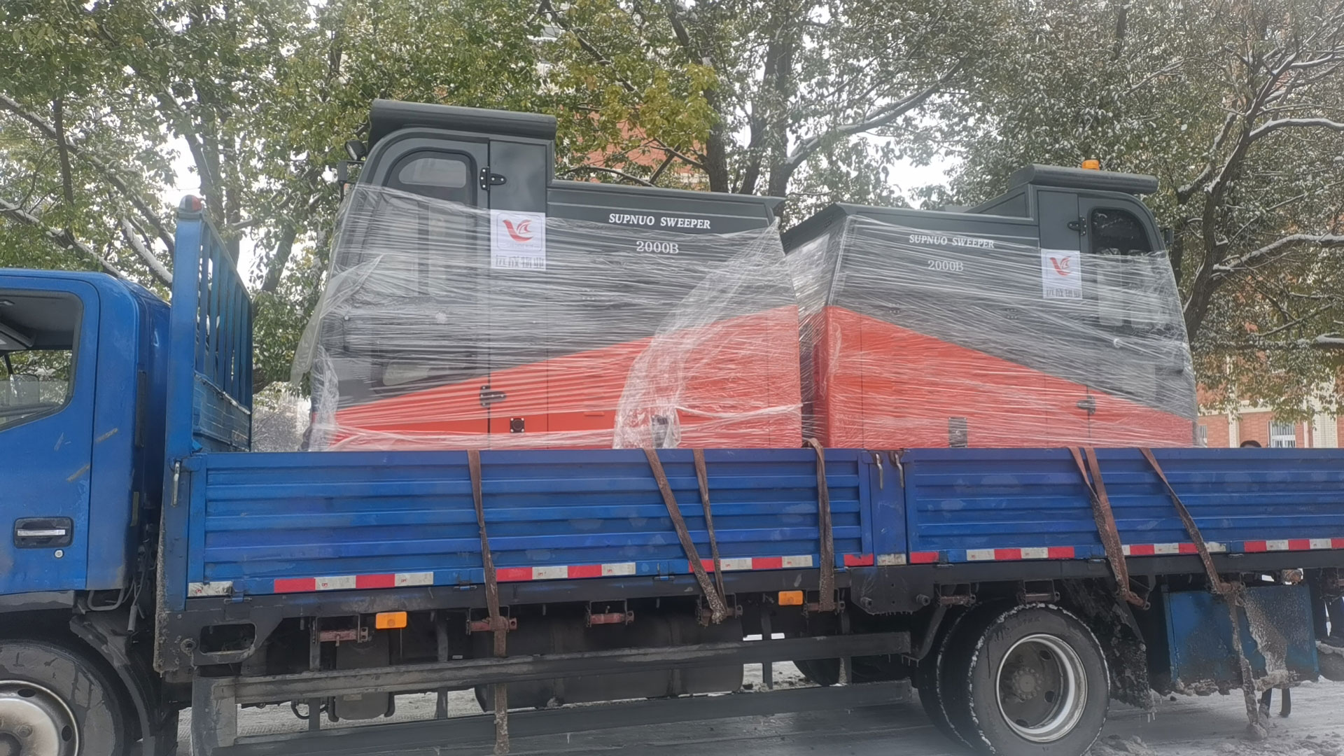 工廠掃地機(jī)的智能化革命:讓清潔變得輕松高效 工廠掃地機(jī)的智能化革命:讓清潔變得輕松高效